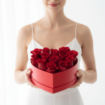 Caixa Coração com Rosas Vermelhas Pequena